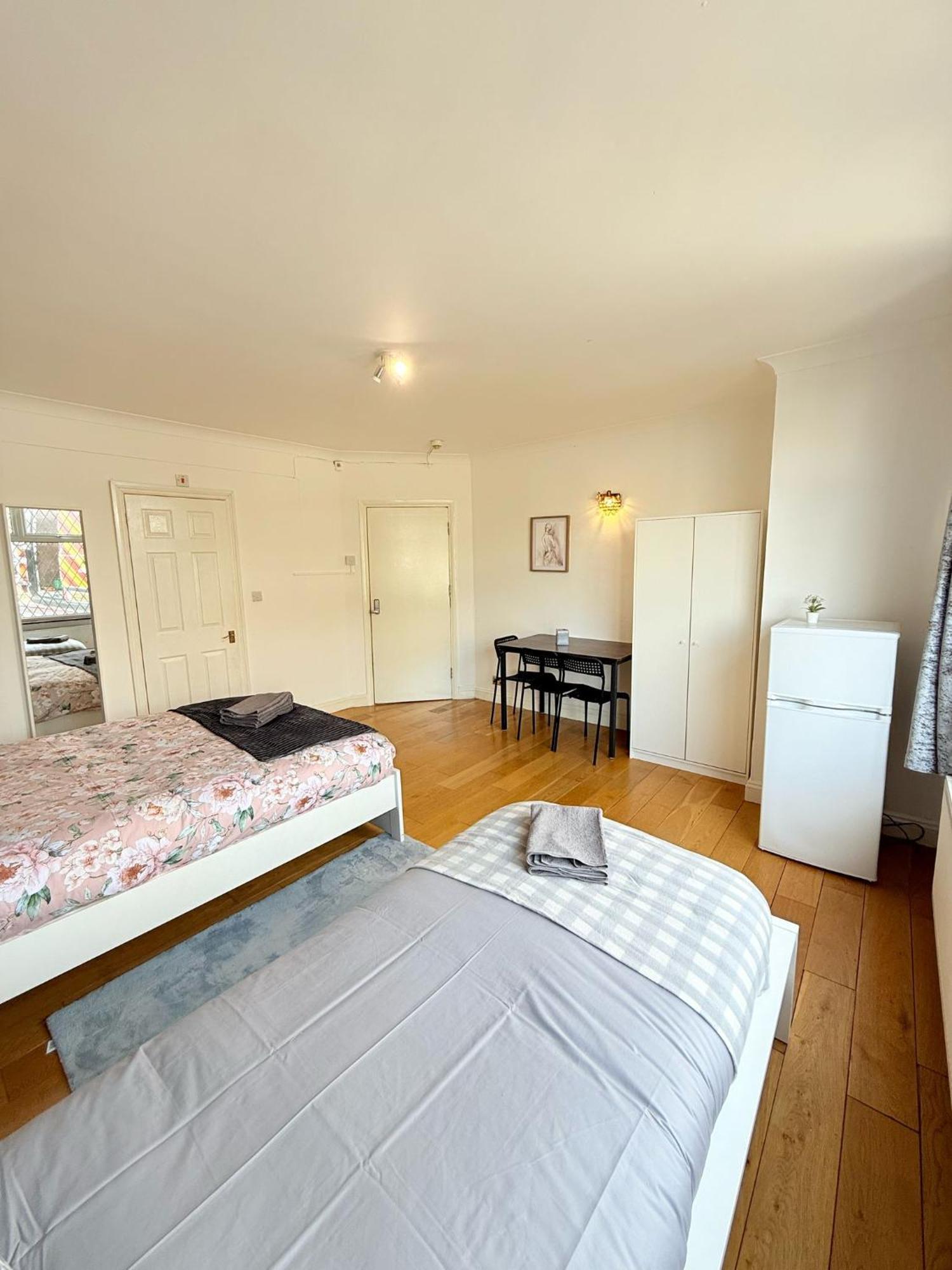 Wembley Rooms London Exterior foto